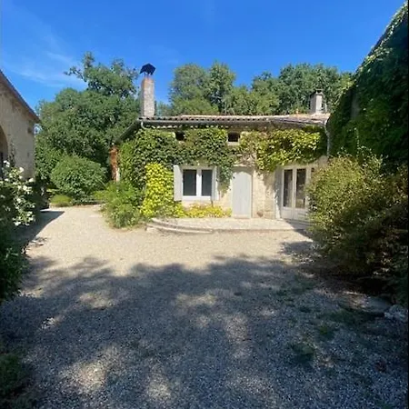 Prázdninový dům Des 3 Sourires - Grand Jardin Prive Eynesse